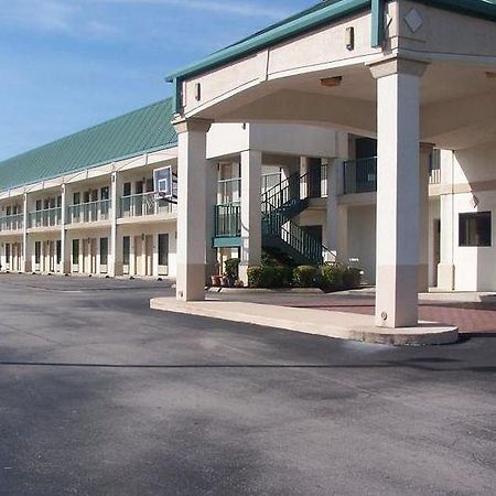 Lewisburg Celebration Inn المظهر الخارجي الصورة
