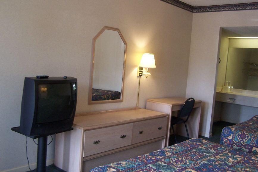 Lewisburg Celebration Inn الغرفة الصورة