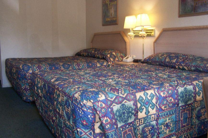Lewisburg Celebration Inn الغرفة الصورة